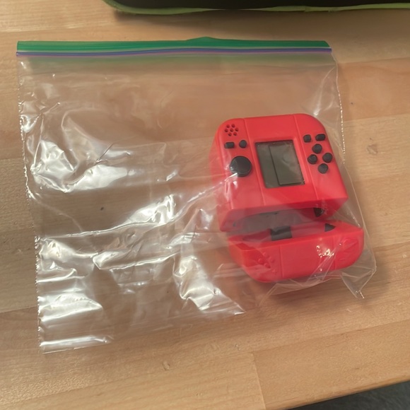 Air pod case gaming - Picture 8 of 8